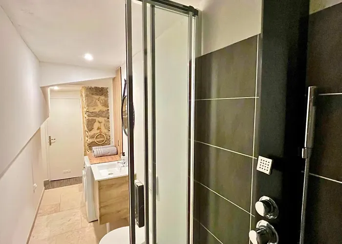 Love Room Valence Apartman